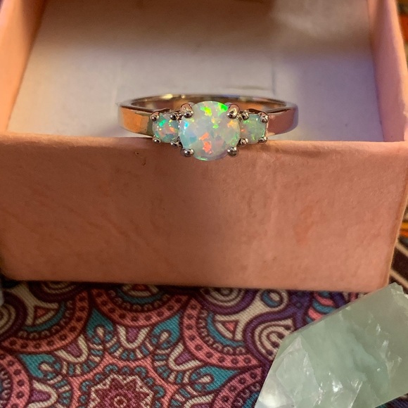 Alchemy63 Gorgeous Handmade Sterling & Opal Ring - Picture 4 of 4